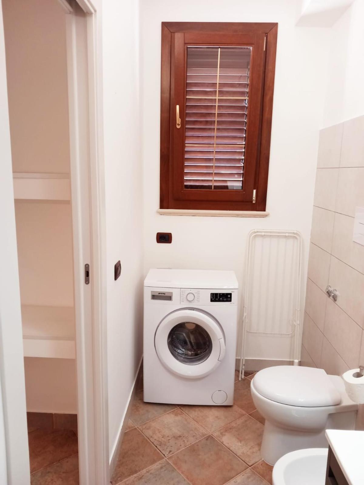 Da Mari -A Due Passi Dal Mare Apartment Donnalucata  Bagian luar foto